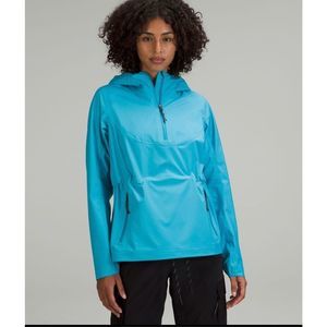 SOLD    Lululemon Waterproof Hiking Half-Zip
Pullover Online Only NWT Sz 6